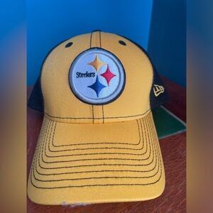 NFL Pittsburgh Steelers Hat Cap. NWOT. Small-Med. Mesh Back.
